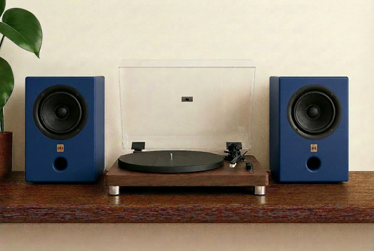 Entry II + Lukewood Turntable